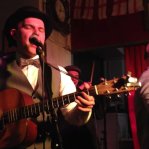 dr-butlers-hatstand-medecine-band-fish-chips-2014-c-lelong-1.jpg - JPEG - 38.1 ko - 697×700 px